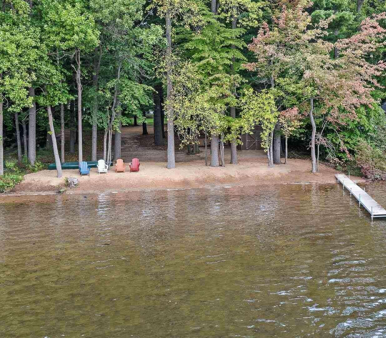 Saddle lake